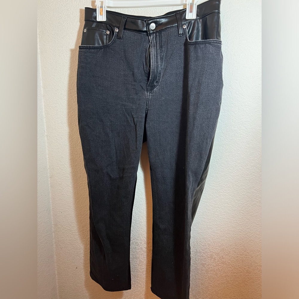 Abercrombie Mixed Fabric Curve Love Ultra High Rise Ankle Straight Jean